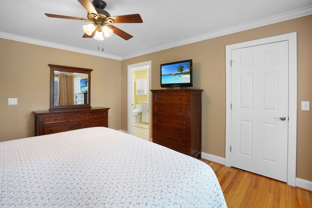 112 Creeden DR, Moneta, VA 24121