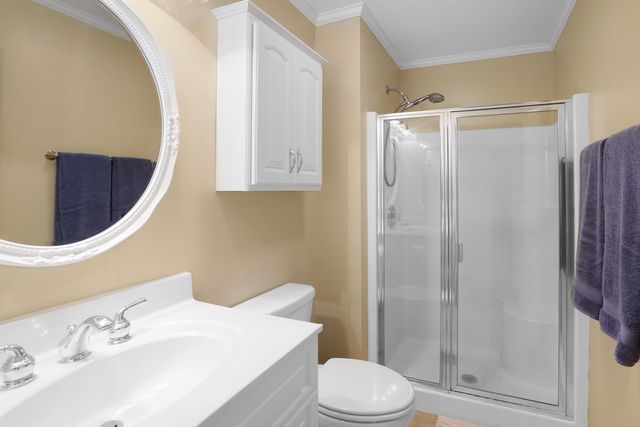 112 Creeden DR, Moneta, VA 24121