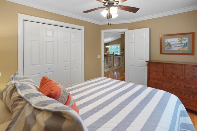 112 Creeden DR, Moneta, VA 24121