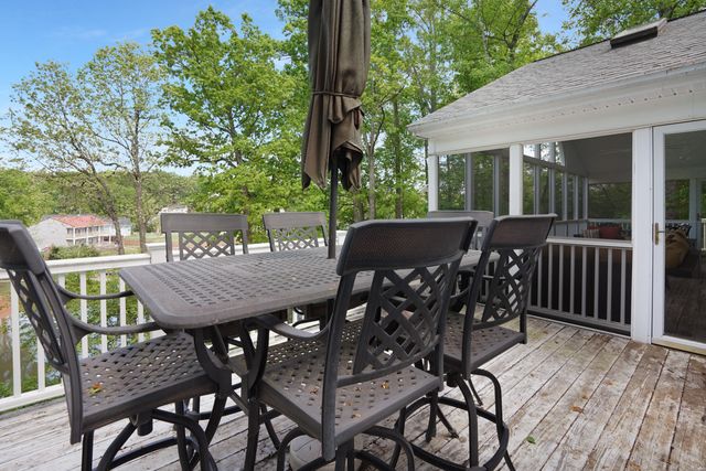 112 Creeden DR, Moneta, VA 24121