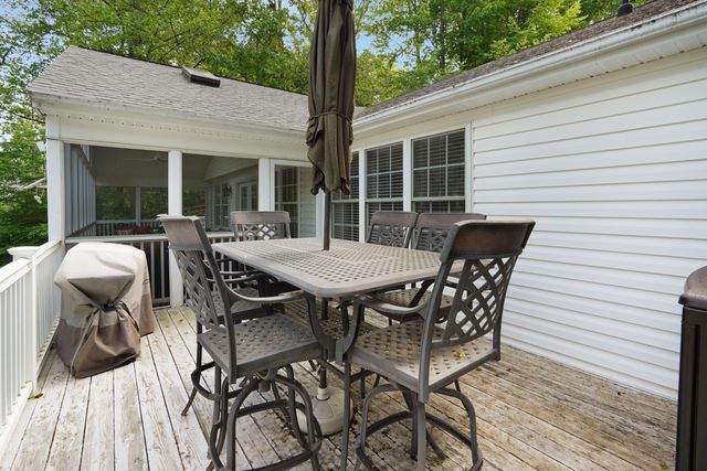 112 Creeden DR, Moneta, VA 24121