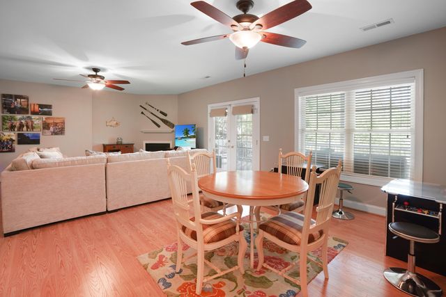112 Creeden DR, Moneta, VA 24121