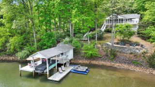 112 Creeden DR, Moneta, VA 24121