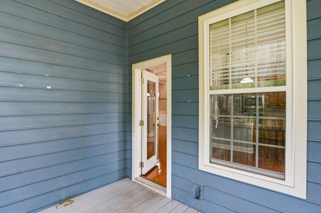 146 Ashley Bluffs Road, Summerville, SC 29485