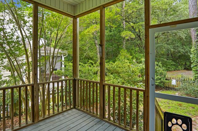 146 Ashley Bluffs Road, Summerville, SC 29485