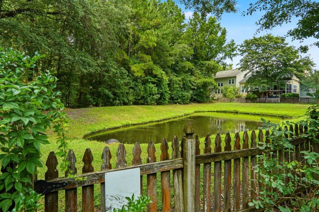 146 Ashley Bluffs Road, Summerville, SC 29485