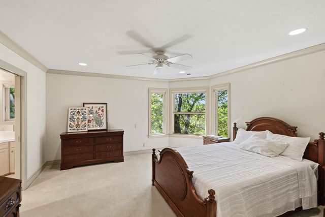 903 Pinecrest Terrace, Ashland, OR 97520