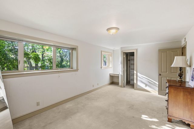 903 Pinecrest Terrace, Ashland, OR 97520