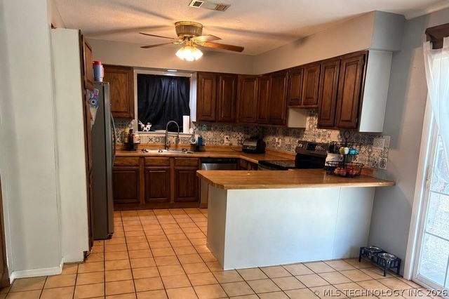 7322 Hideaway Path Road, Kingston, OK 73439