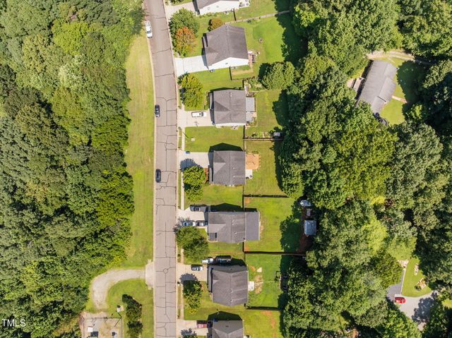 1112 Birkdale Drive, Mebane, NC 27302