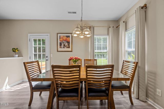 1112 Birkdale Drive, Mebane, NC 27302