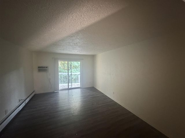 1405 Huntington Avenue, Kalamazoo, MI 49048