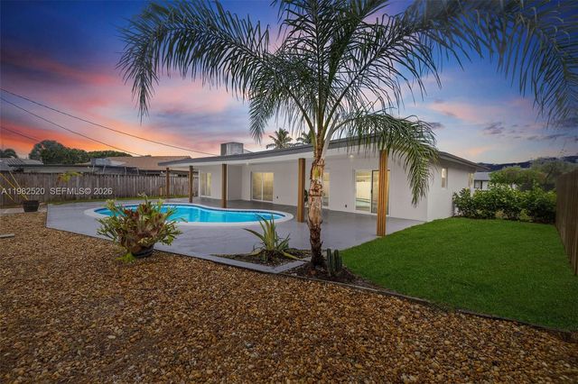 437 NW 13th Drive, Boca Raton, FL 33486