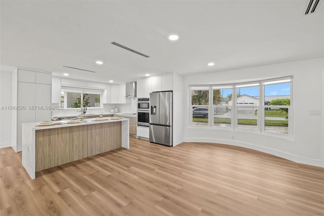437 NW 13th Drive, Boca Raton, FL 33486