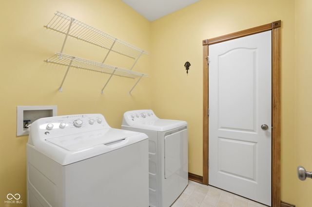 7215 Lockford Walk N, Avon, IN 46123