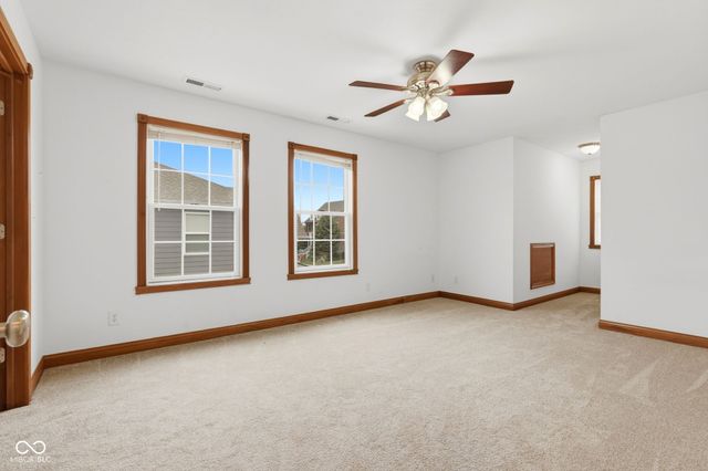 7215 Lockford Walk N, Avon, IN 46123