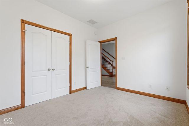 7215 Lockford Walk N, Avon, IN 46123