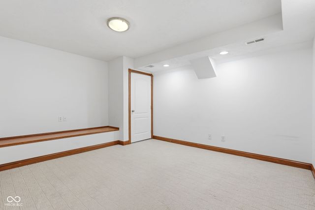 7215 Lockford Walk N, Avon, IN 46123