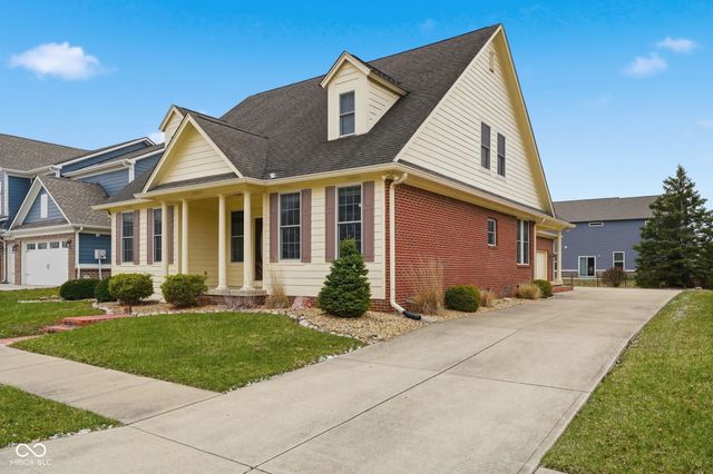 7215 Lockford Walk N, Avon, IN 46123