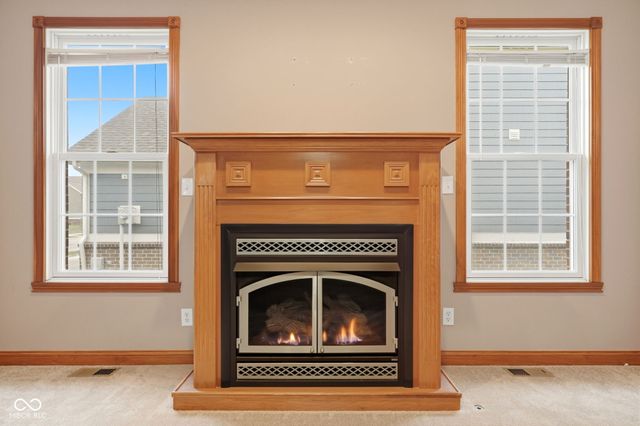 7215 Lockford Walk N, Avon, IN 46123