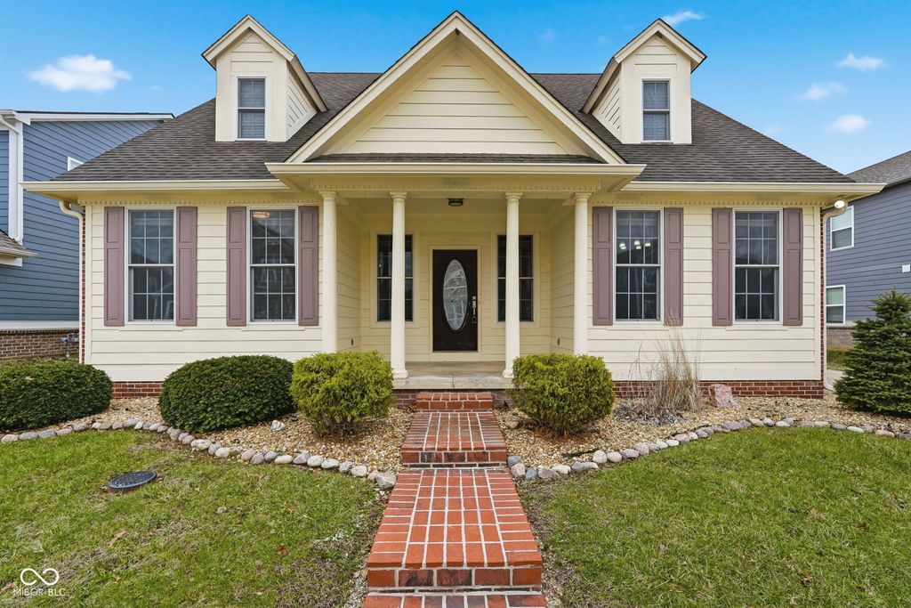 7215 Lockford Walk N, Avon, IN 46123