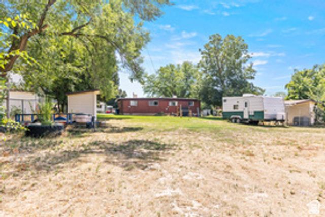 1146 E HARROP, Ogden, UT 84403