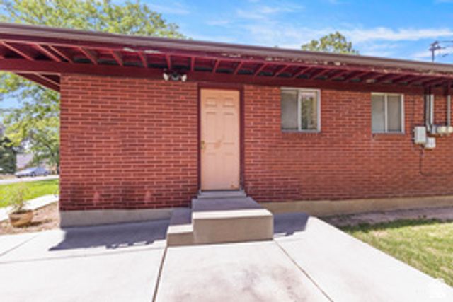 1146 E HARROP, Ogden, UT 84403