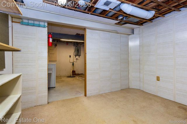 1891 Vine Way Drive 33, Canton Charter Township, MI 48188