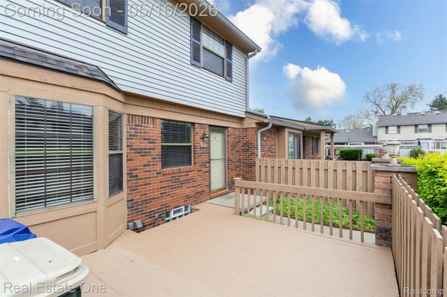 1891 Vine Way Drive 33, Canton Charter Township, MI 48188