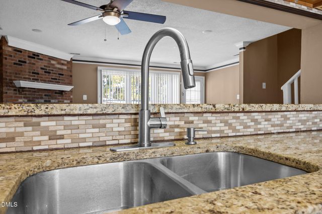 7 Durbin Place, Durham, NC 27705