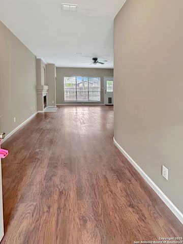 2817 BERRY TRCE, Schertz, TX 78154