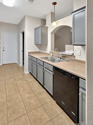 2817 BERRY TRCE, Schertz, TX 78154