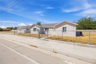 1807 W Avenue K8, Lancaster, CA 93534
