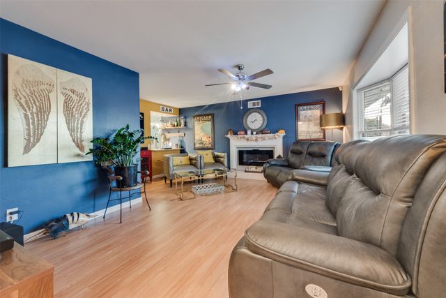 1310 Bardfield Avenue, Garland, TX 75041