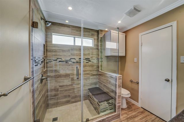 11422 Riverview Drive, Houston, TX 77077