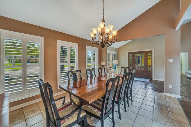 11422 Riverview Drive, Houston, TX 77077