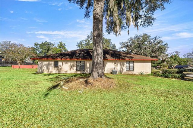 230 SE 45TH TERRACE, Ocala, FL 34471