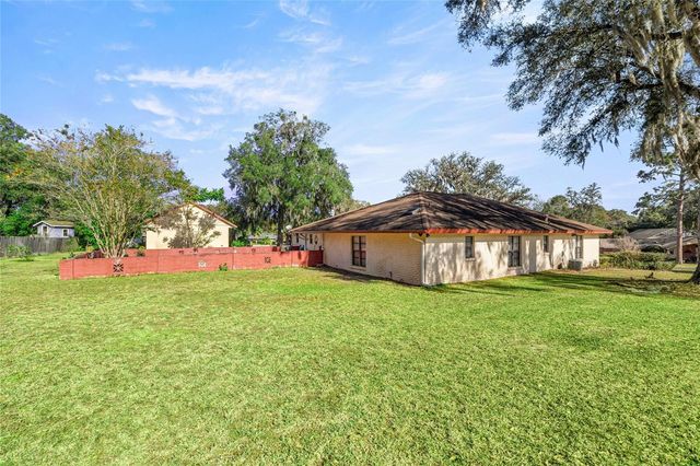 230 SE 45TH TERRACE, Ocala, FL 34471