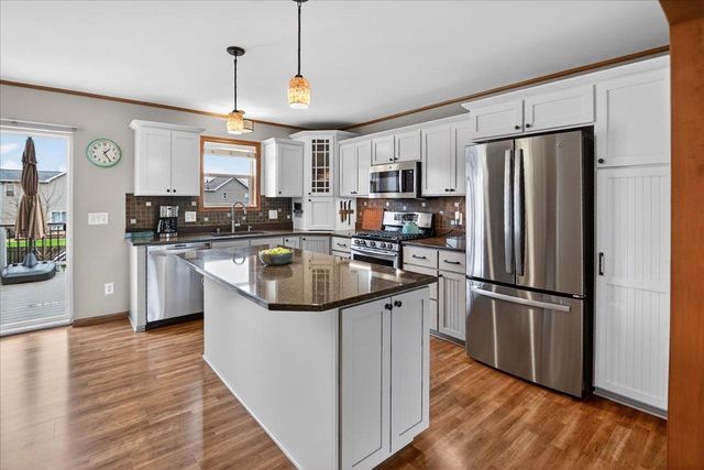 5 Banner Circle, Madison, WI 53718