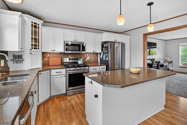 5 Banner Circle, Madison, WI 53718