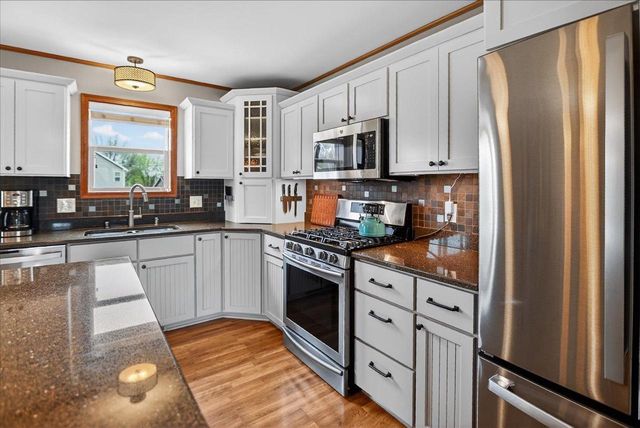 5 Banner Circle, Madison, WI 53718