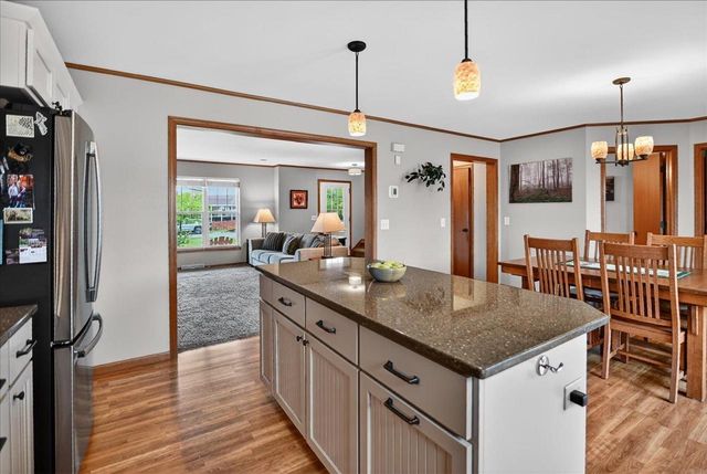 5 Banner Circle, Madison, WI 53718