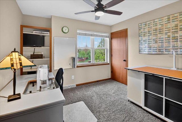 5 Banner Circle, Madison, WI 53718