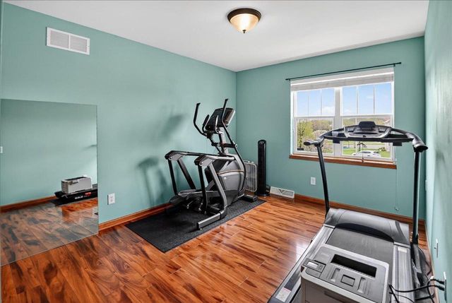 5 Banner Circle, Madison, WI 53718