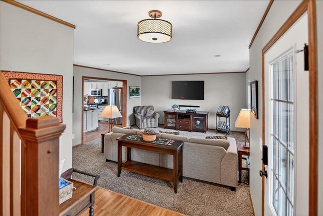 5 Banner Circle, Madison, WI 53718