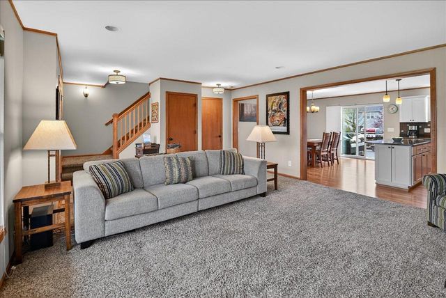 5 Banner Circle, Madison, WI 53718