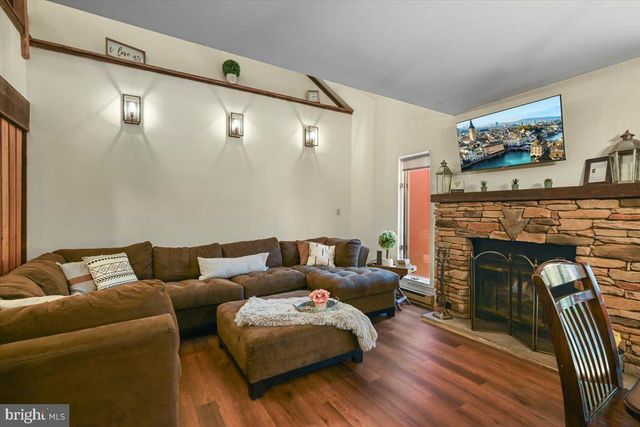 35 FALCON RUN, Lake Harmony, PA 18624