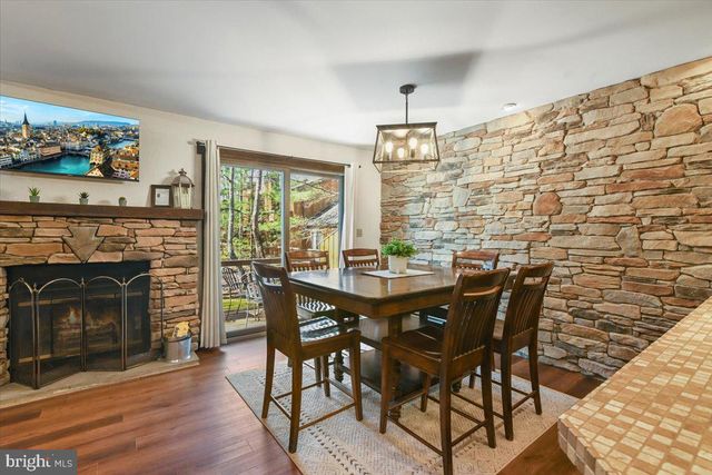 35 FALCON RUN, Lake Harmony, PA 18624