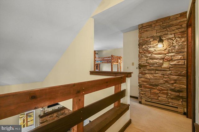 35 FALCON RUN, Lake Harmony, PA 18624