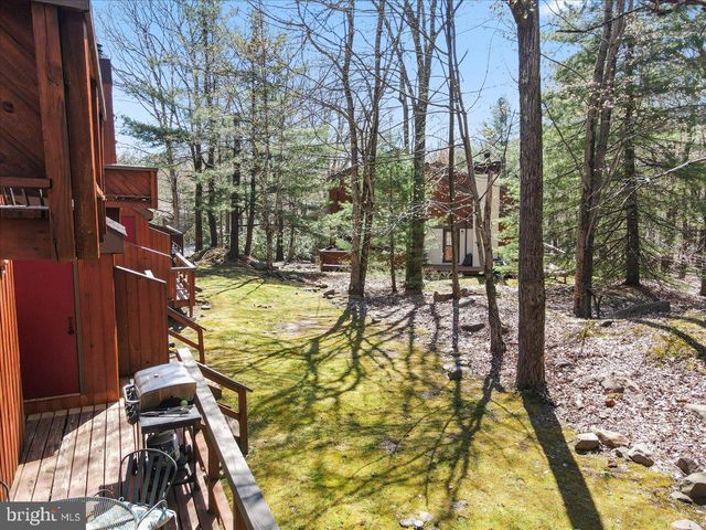 35 FALCON RUN, Lake Harmony, PA 18624